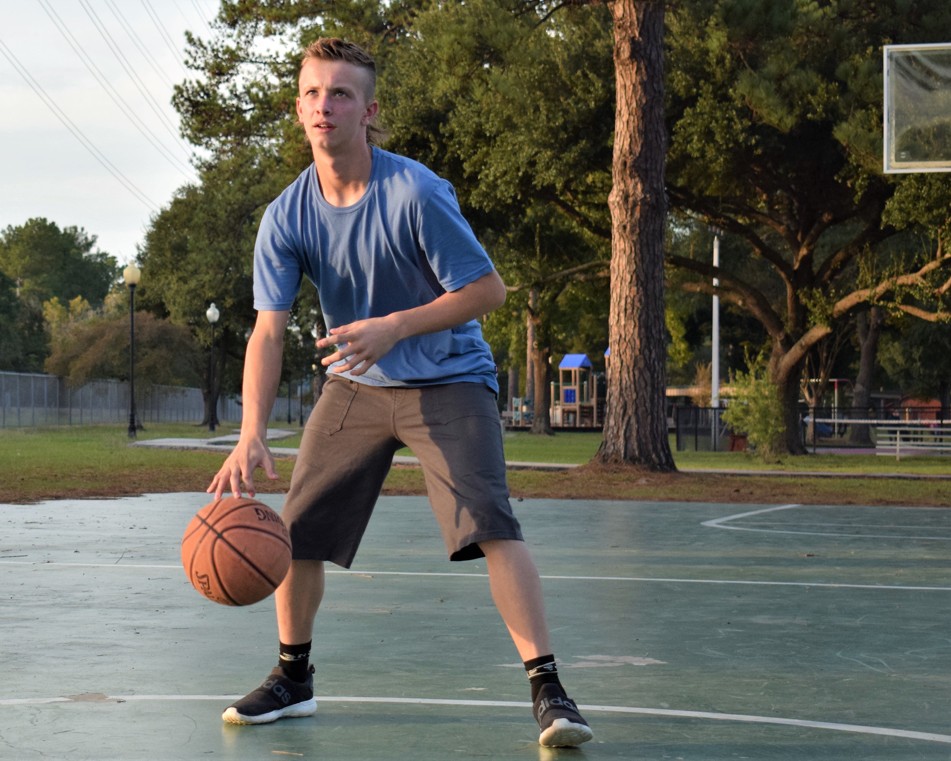 Cotton jersey basketball shorts in white